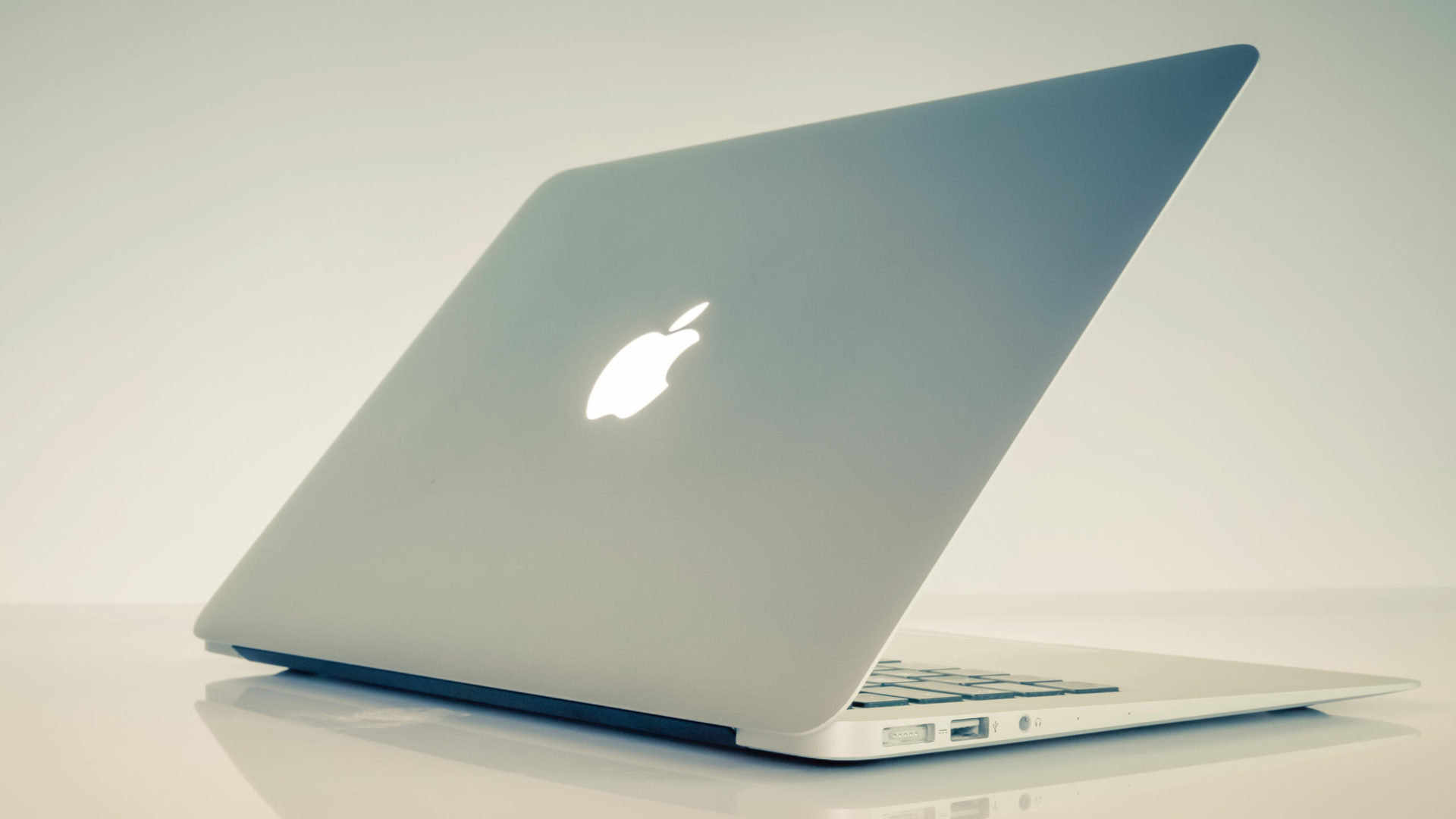 Apple MacBook Air