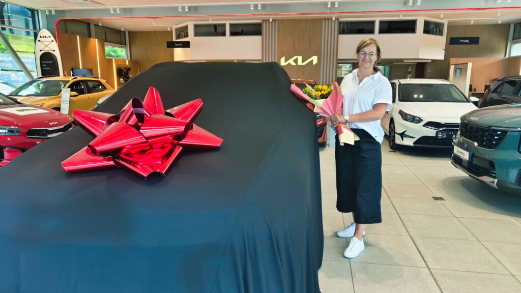 Pavla Šmídová, nové LR auto je tady!
